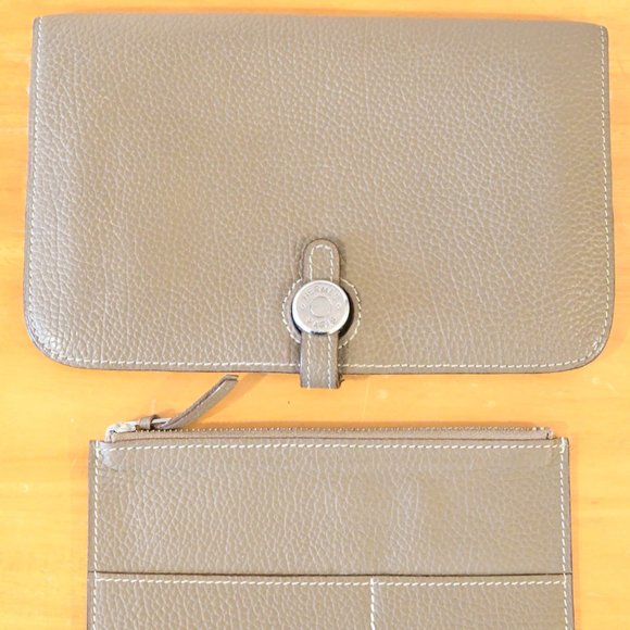 Hermes Handbags - HERMES Dogon Duo Etope Leather Wallet Set - 2009